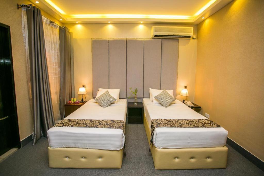 Tropical Daisy Hotel Dhaka Exterior photo