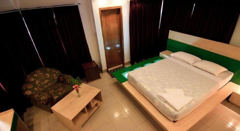 Tropical Daisy Hotel Dhaka Exterior photo